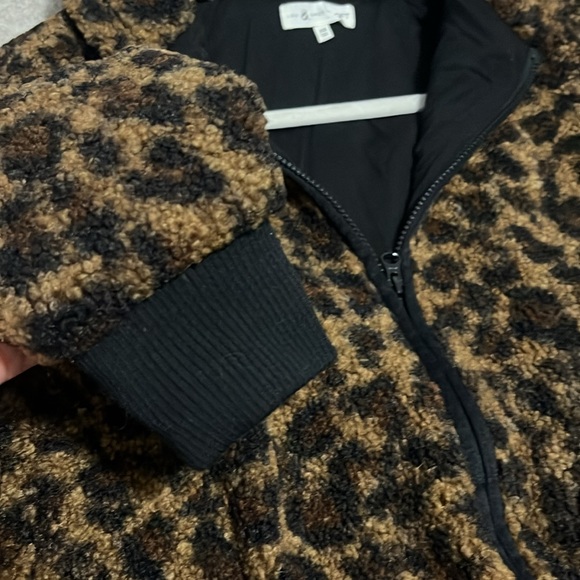 LOFT Hoodie Zip Up - Picture 4 of 7